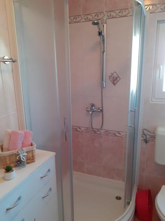Apartments With A Parking Space Vodice - 13973 Bagian luar foto