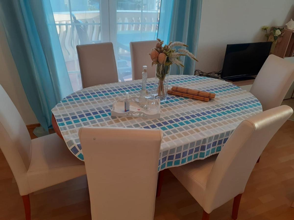 Apartments With A Parking Space Vodice - 13973 Bagian luar foto
