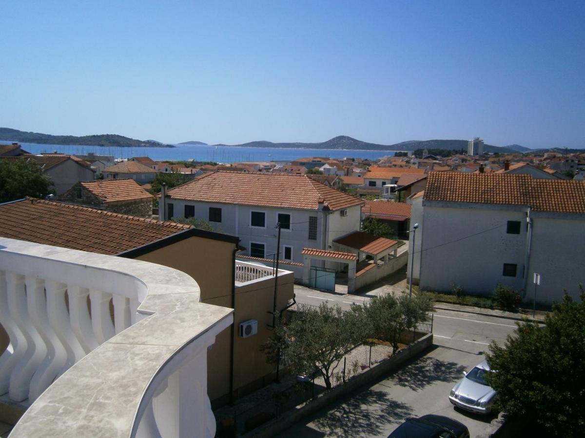 Apartments With A Parking Space Vodice - 13973 Bagian luar foto